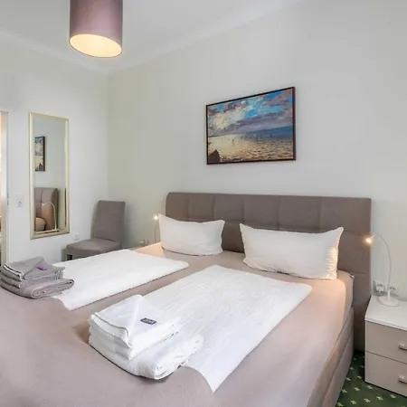 Apartment Haus Sanssouci